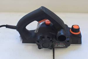 lot 40 image: WEN 6528 3.8-Amp 2-38 Inch Electric Hand Planer