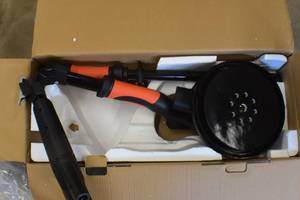 lot 57 image: WEN 6369 Variable Speed 5-Amp Drywall Sander with 15-Foot Hose