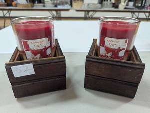 lot 52 image: Set of 2 - Iced Gingerbread Snickerdoodle Winter Tea SE - In Rustic 100 YEAR OLD WOOD BOXS