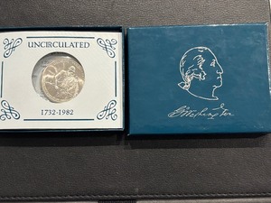 lot 9 image: 1982-D Washington Silver Half Dollar