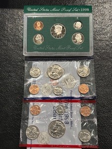 lot 21 image: 1998-S Proof and P & D Mint Sets