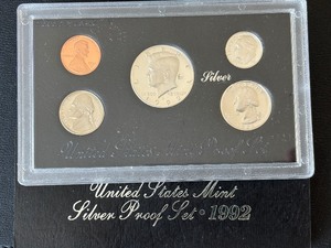 lot 87 image: 1992-S Silver Proof Set