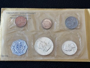 lot 39 image: 1961 Proof Set