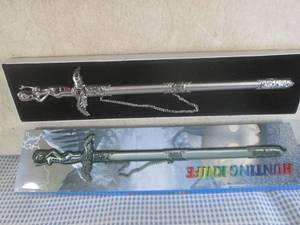 lot 158 image: (EW3) 19 Decorative Lady Handle Sw...
