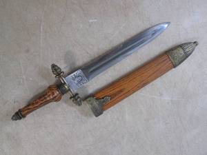 lot 190 image: (BSB) 13 12 Decorative Knife with...