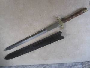 lot 202 image: (BSB) 33 34 Sword with WoodBrass...