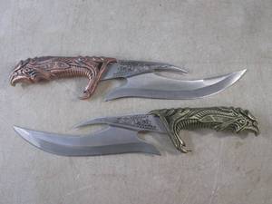 lot 233 image: (CS) 2 Decorative 14 12 Knives in...