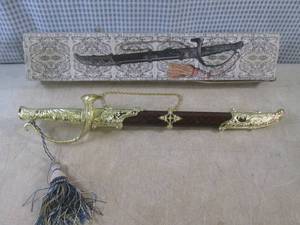 lot 288 image: (EW6) 19 12 Decorative Short Swor...