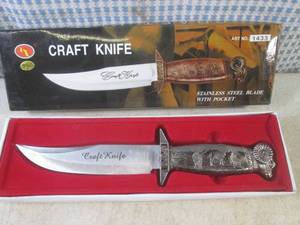 lot 297 image: (BSB) 9 34 Decorative Craft Knife...