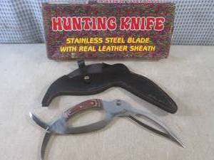 lot 325 image: (F-1) 13 34 Knife with Leather Sh...