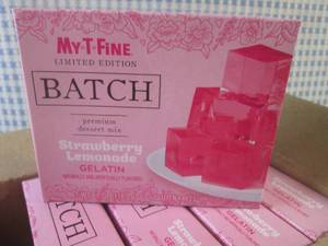 lot 370 image: (B-2) 12 Boxes of Strawberry Lemona...