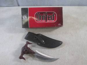 lot 23 image: (EC1) United Cutlery Skull Dagger w...