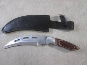 lot 66 image: (BS) 11 Wood Handle Fixed Blade Kn...