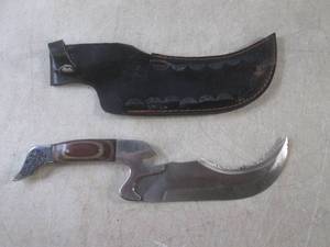 lot 67 image: (BS) 12 Wood Handle Fixed Blade Kn...