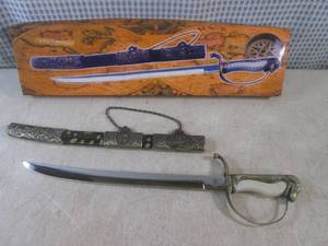 lot 80 image: (EW4) Decorative Small Sword with S...