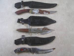 lot 127 image: (BS) 3 Knives with Sheaths in Poor ...