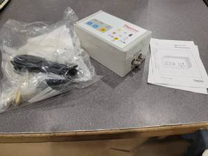 lot 36 image: Thermo Scientific Unit (536286) Gas Cylinder Change-Over Unit GM2 Brand New Never Used