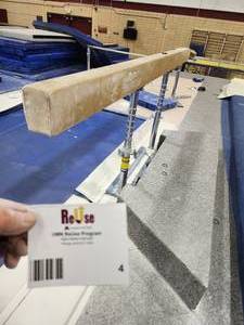 lot 4 image: Training Beam with Spotting Platform