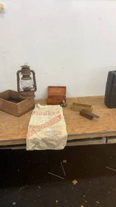 lot 244 image: assorted vintage lot home decor