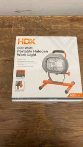 lot 23 image: HDX 600 Watt Portable Halogen Work Light