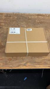 lot 87 image: Hanwha Q CELLS 315W Solar Module, Max Voltage 33.85V
