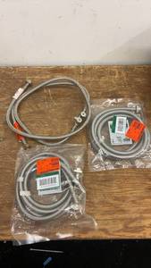 lot 97 image: Set of 3 Stainless Steel Washing Machine Hoses