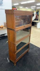 lot 147 image: Vintage Barrister Bookcase with Glass Doors
