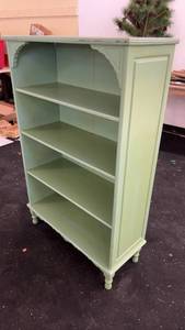 lot 149 image: Vintage Green Bookshelf with Decorative Trim