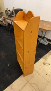 lot 157 image: Wooden 4-Tier Shelf Unit