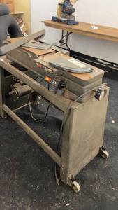 lot 162 image: Used Craftsman Woodworking Jointer Planer