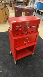 lot 198 image: Used Red Stack-On Tool Chest with Multiple Drawers and Wheels