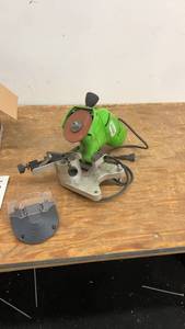 lot 226 image: Worksite Electric Chain Saw Sharpener with Bonus Wheel