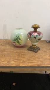 lot 233 image: Antique Glass Oil Lamp with Hand-Painted Floral Design