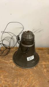 lot 237 image: Vintage University Sound Model UC-15W Speaker