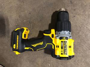 DEWALT 20V Compact Cordless 12 in. Hammer Drill (Tool Only)  Customer Returns See Pictures