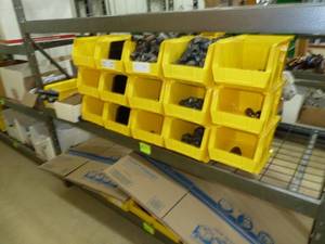 lot 17 image: Steel Water Pipe Fittings 12