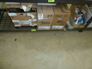 lot 31 image: American Standard Toilet Tanks