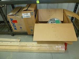 lot 92 image: Cook Power Vent & Filters