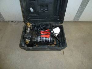 lot 132 image: Blue Angel Utility Transfer Pump
