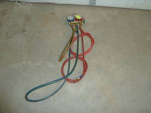 lot 140 image: Yellow Jacket AC Service Gage Set