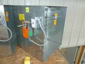 lot 196 image: Power Vent Louver 24 x 20 Belimo
