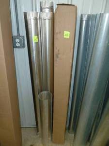 lot 213 image: Aluminum Pipe 4
