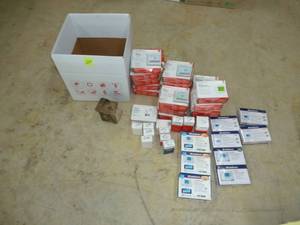 lot 229 image: Honeywell & Brarburn Thermostats