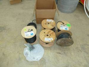 lot 238 image: Mini Split cable 14 gage