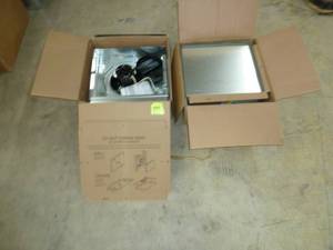 lot 239 image: Green Neck Blowers x 2