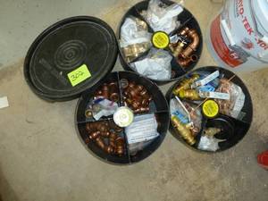 lot 302 image: Pail Pack Out Organizer Copper Sweat Fittings