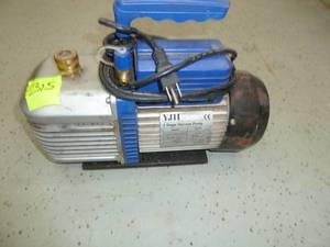 lot 315 image: YJII Vacuum Pump HVAC