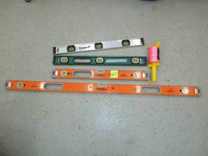 lot 327 image: Johnson Level Set of 2