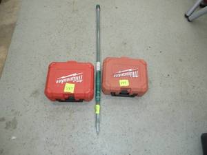 lot 337 image: Master Craft Fishing Sticks & Milwaukee Hole Saws