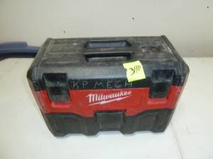 lot 340 image: Milwaukee Portable Vacuum, 2 gal Wet Dry Vac, 18V